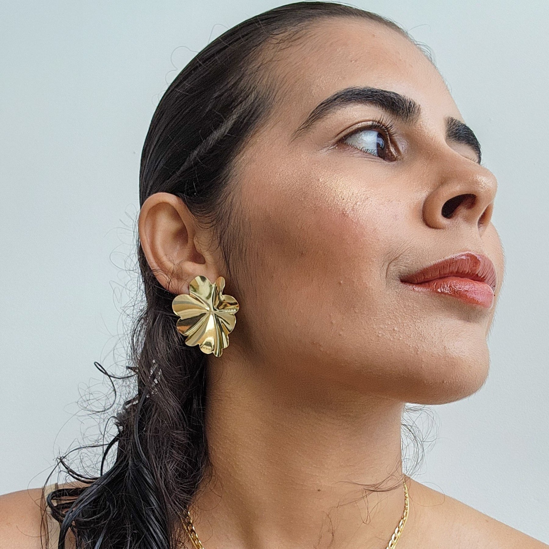 Brinco Orgânico Flor - Banho de Ouro 18k