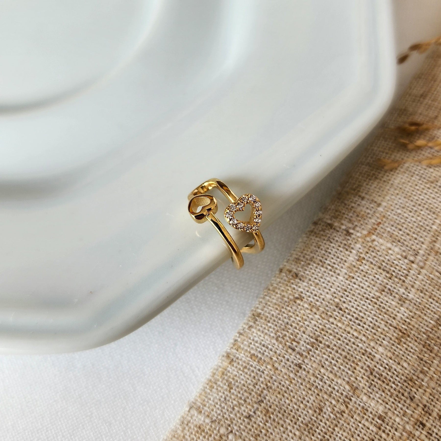 Piercing Fake Corações - Banho de Ouro 18k