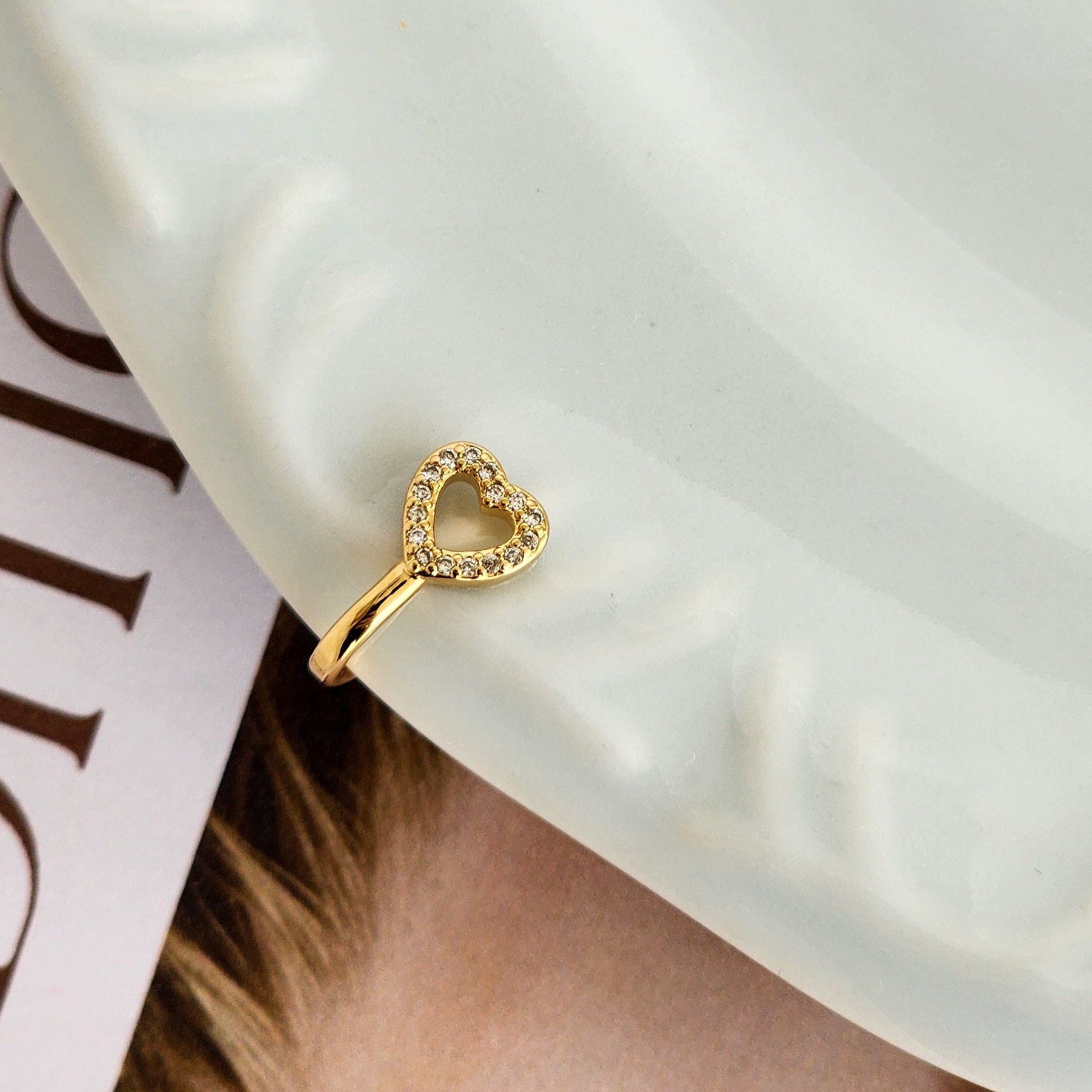 Piercing Fake Coração Vazado - Banho de Ouro 18k