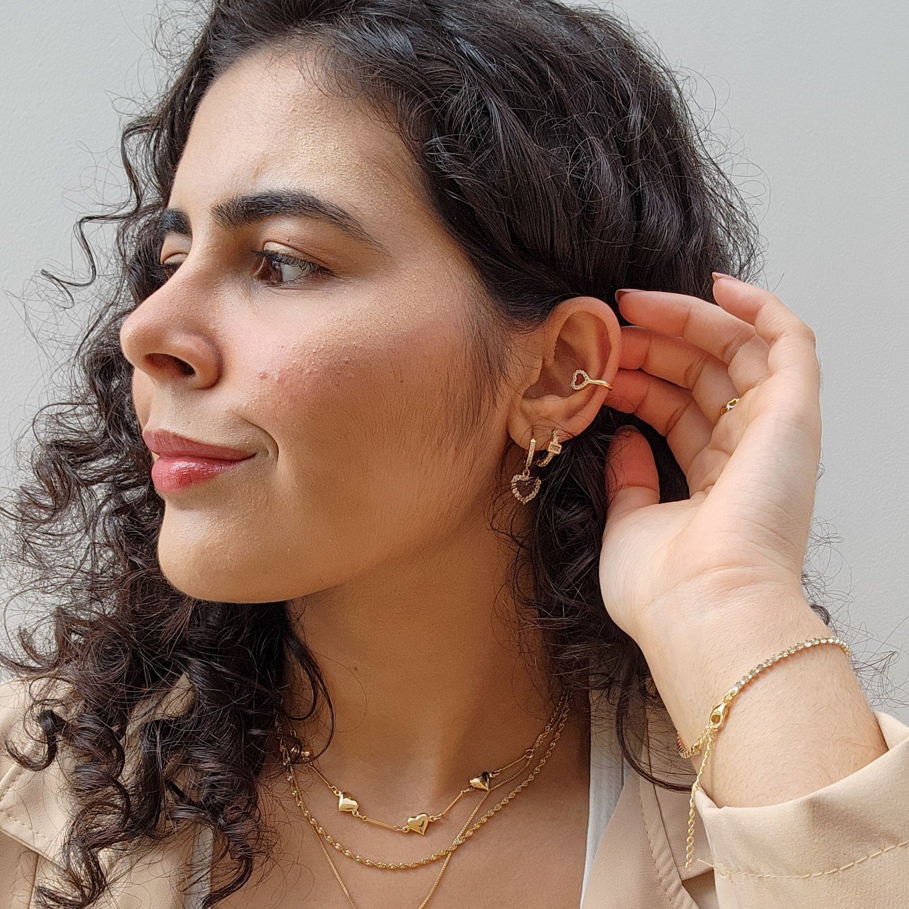 Piercing Fake Coração Vazado - Banho de Ouro 18k