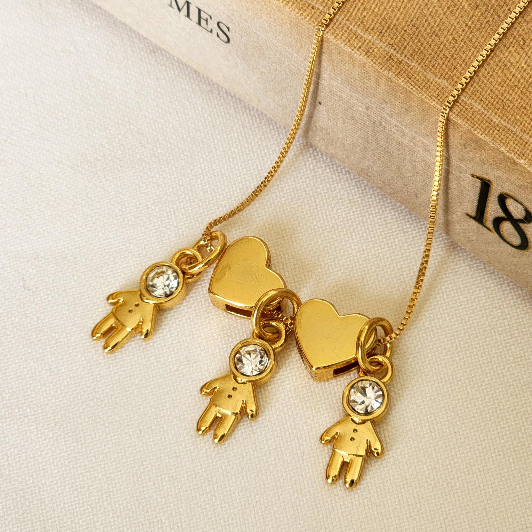 Colar Filhos Personalizado Menino Menina - Banho de Ouro 18k