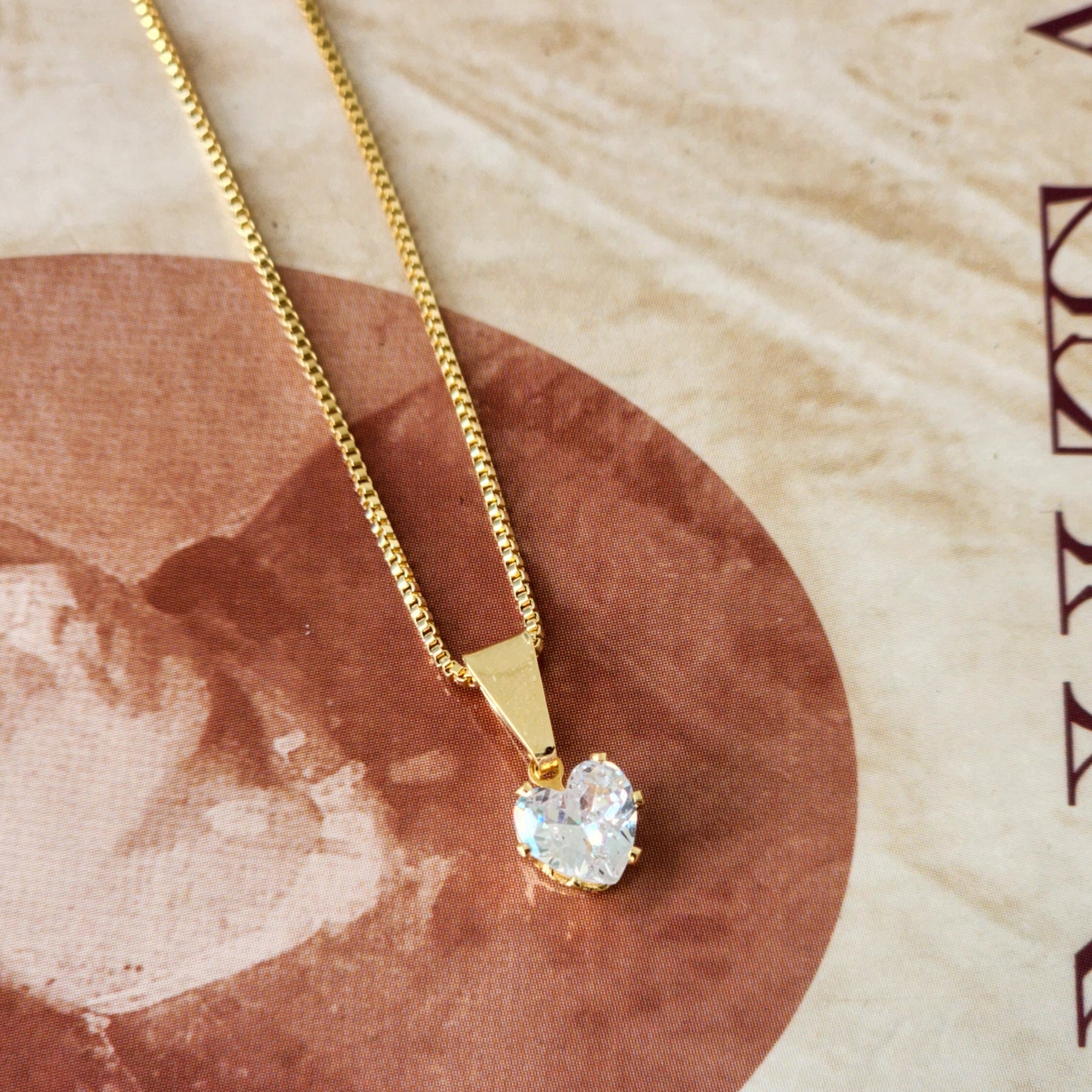 Colar Ponto de Luz Coração Zircônia - Banho de Ouro 18K