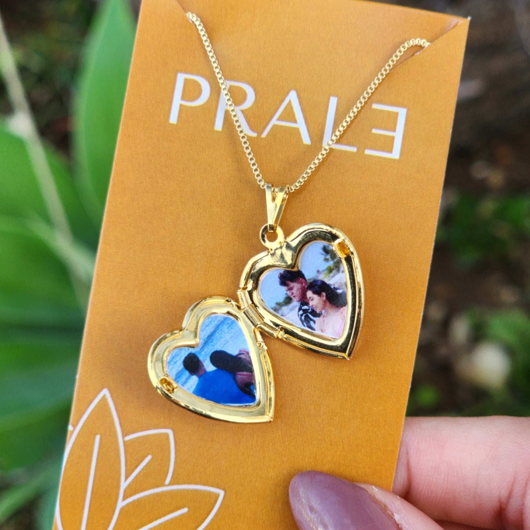 Colar Relicário Coração Personalizado - Banho de Ouro 18k ou Ródio Branco