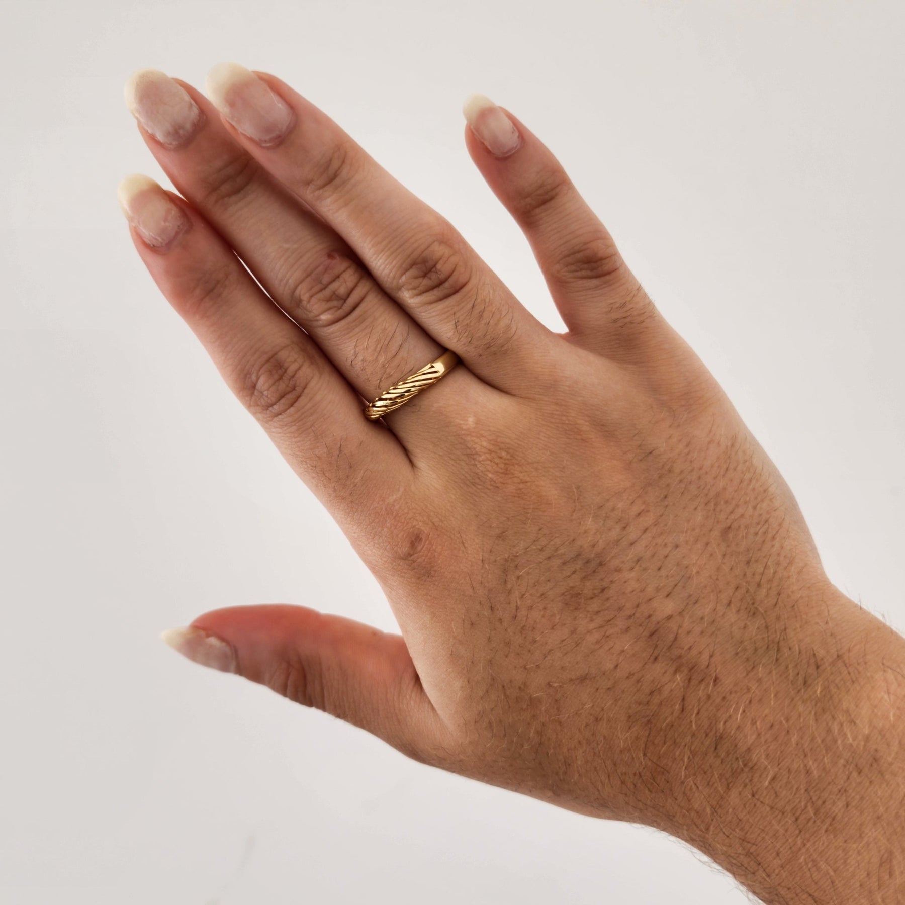 Kit Colar Orgânico + Brinco Argola Medalha Texturizada + Anel Croissant Regulável - Banho de Ouro 18k