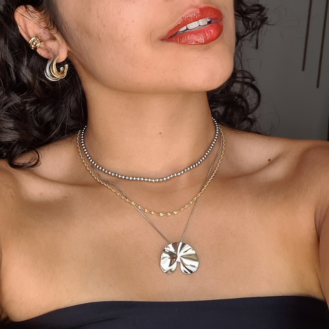 Choker Fita Torcida - Banho de Ouro 18k