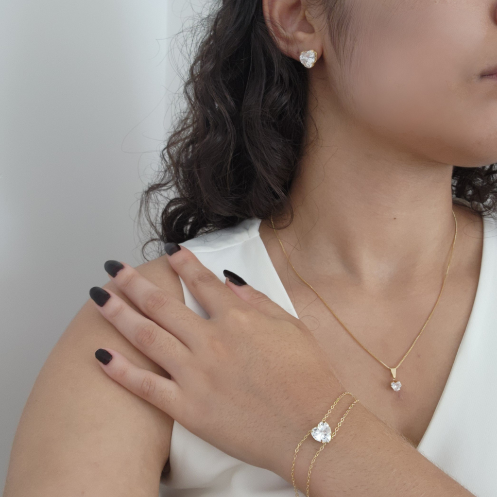 Kit Colar + Brinco + Pulseira Coração Ponto de Luz Zircônia Cristal - Banho de Ouro 18k