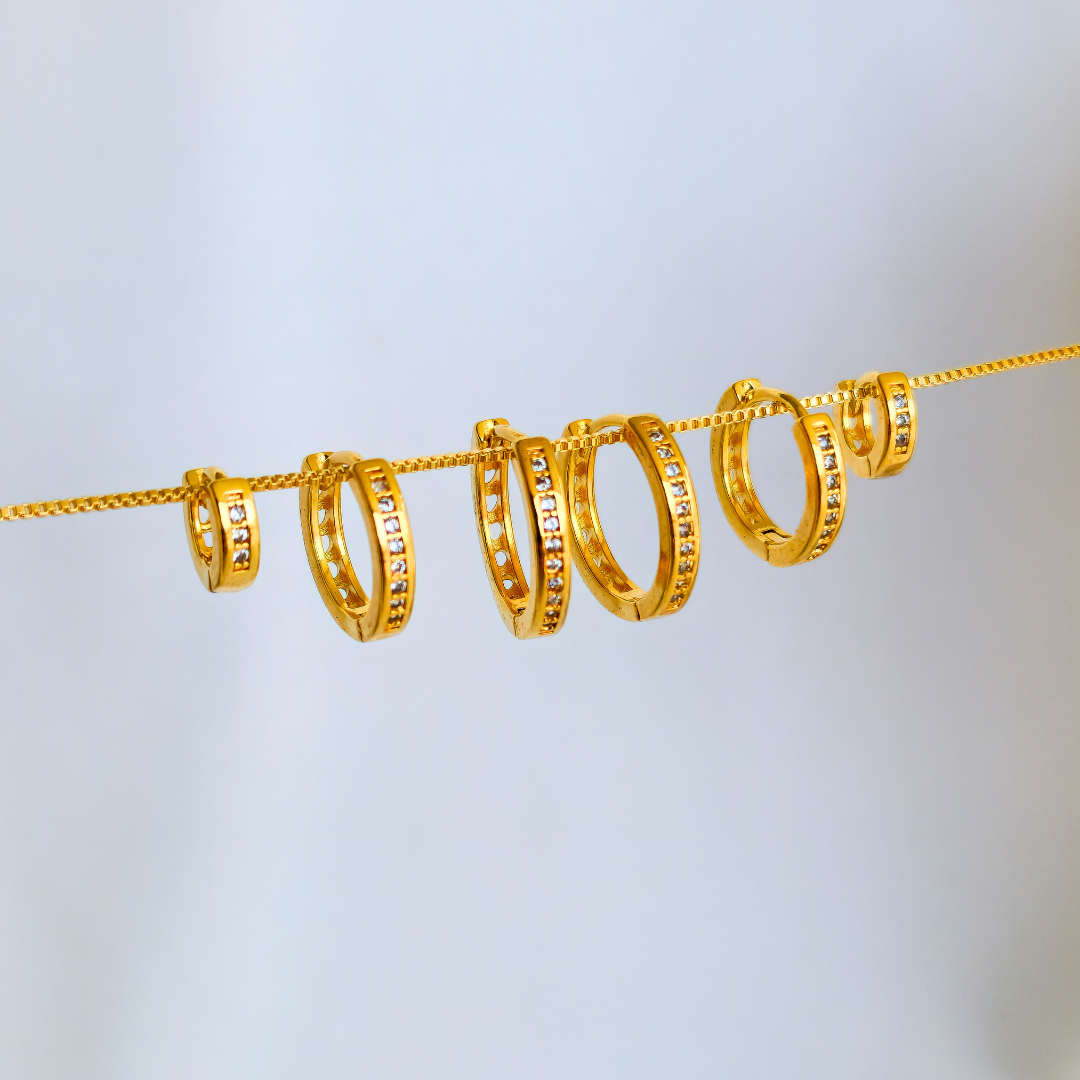 Kit Brinco Trio de Argolas Cravejadas - Banho de Ouro 18k