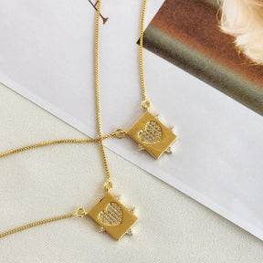 Colar Plaquinha Coração - Banho de Ouro 18k