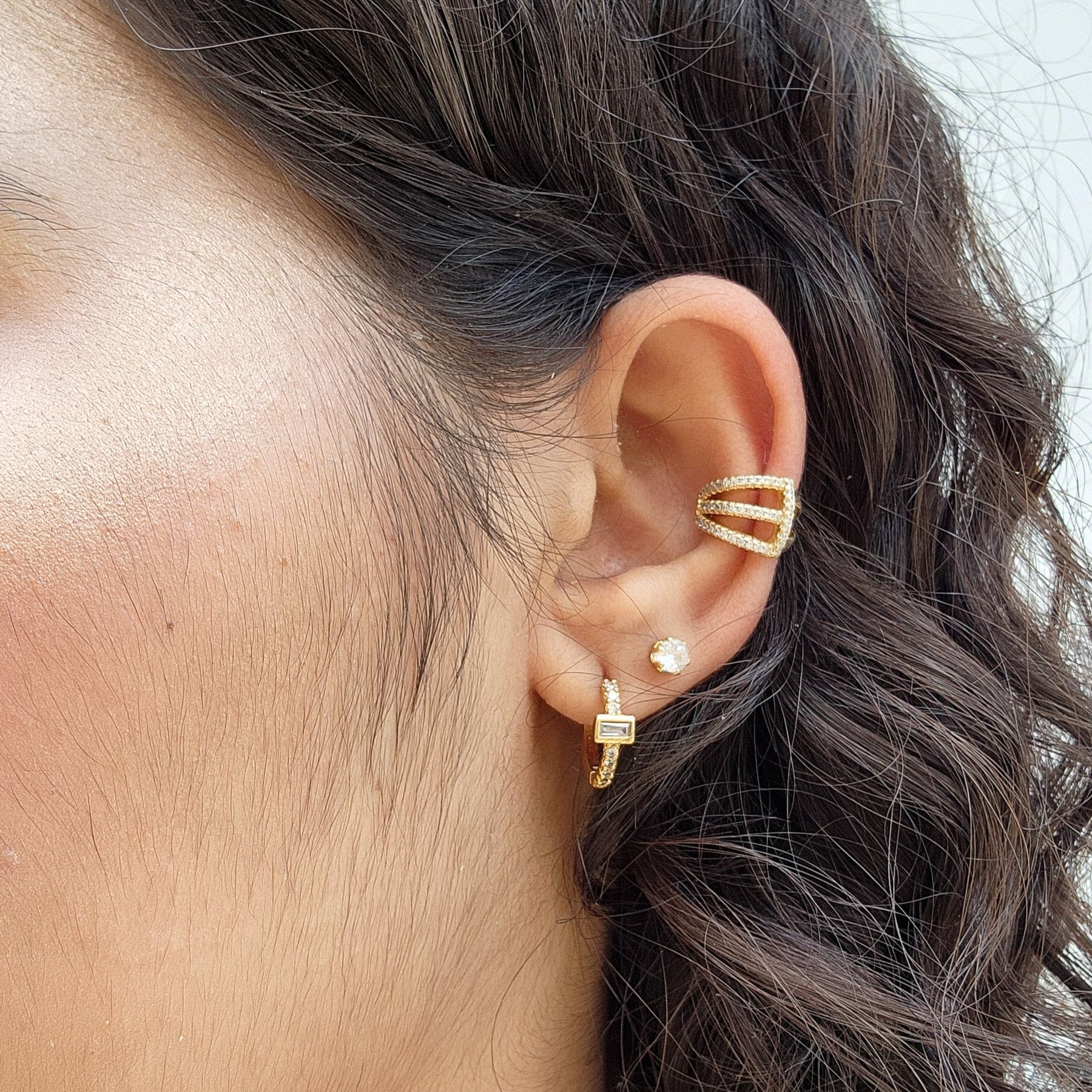 Piercing Fake Cravejado Fileiras - Banho de Ouro 18k