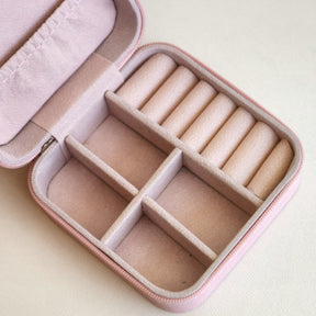 (BRINDE) Porta Joias Compacto para bolsa e viagem