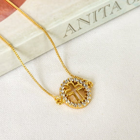 Colar Cruz Vazada Cravejado - Banho de Ouro 18k