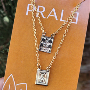 Colar Escapulário Mini Medalha Jesus Cristo - Banho de Ouro 18k