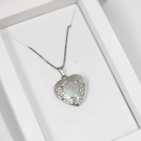 Colar Relicário Coração Personalizado - Banho de Ouro 18k ou Ródio Branco