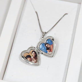 Colar Relicário Coração Personalizado - Banho de Ouro 18k ou Ródio Branco