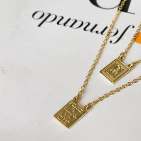 Colar Escapulário Mini Medalha Jesus Cristo - Banho de Ouro 18k