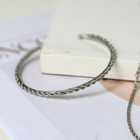 Kit Colar Gravatinha Cordão Baiano + Bracelete Cordão Baiano - Banho de Ródio Branco