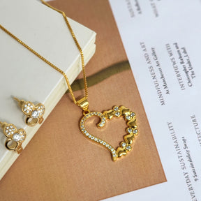 Kit Colar Coração Cravejado Detalhado + Brinco Argola Cravejada - Banho de Ouro 18k