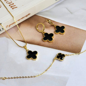 Kit Colar + Brinco Argola + Pulseira Trevo Resinado Preto - Banho de Ouro 18k
