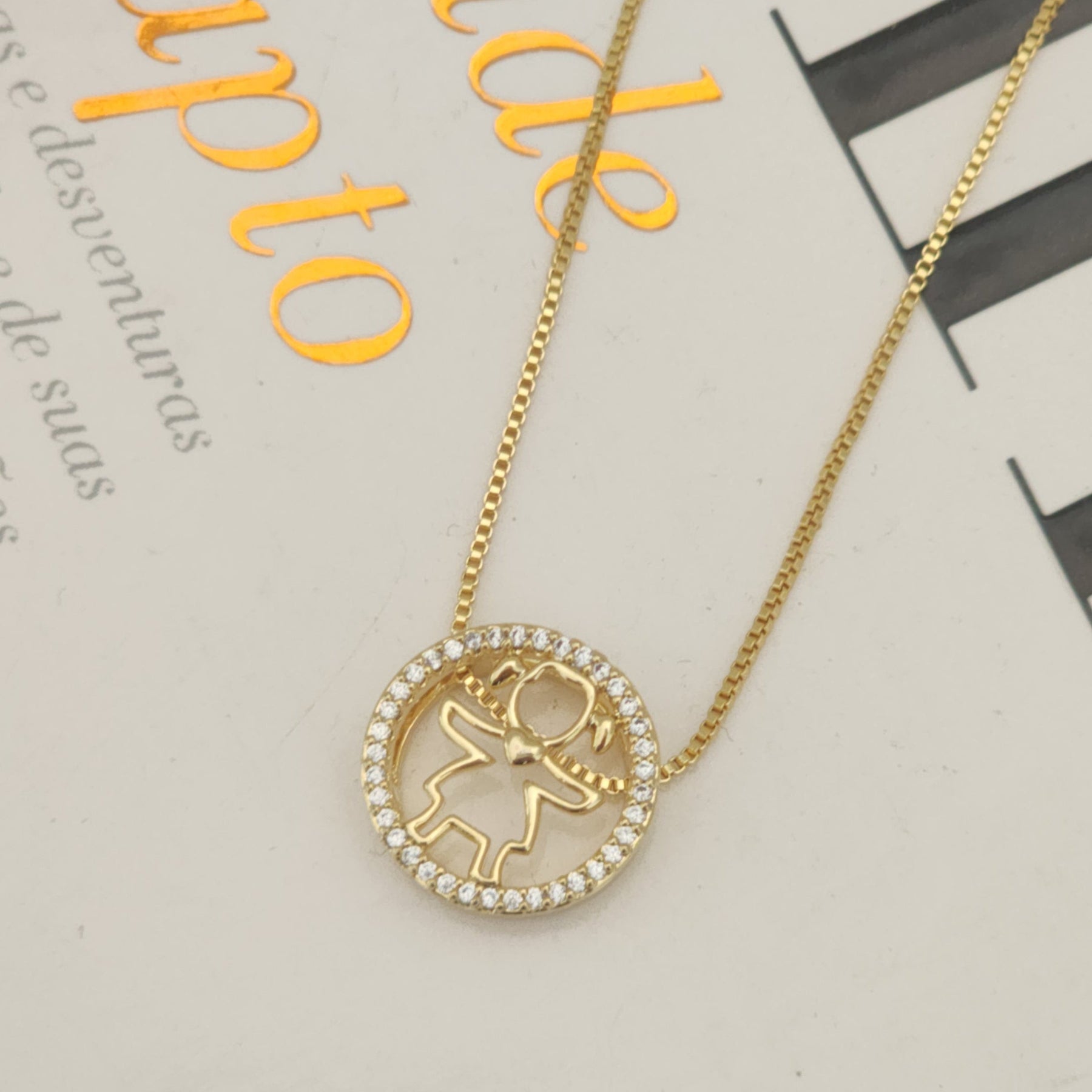 Colar Filhos Menina Cravejado - Banho de Ouro 18k