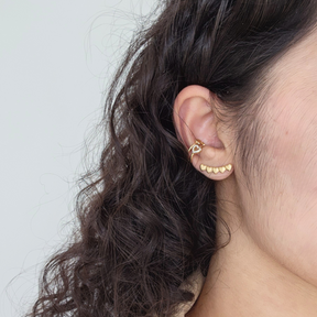 Brinco Ear Cuff Corações - Banho de Ouro 18k