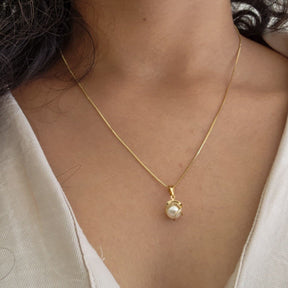 Conjunto Colar e Brinco Pérola Trabalhada - Banho de Ouro 18k