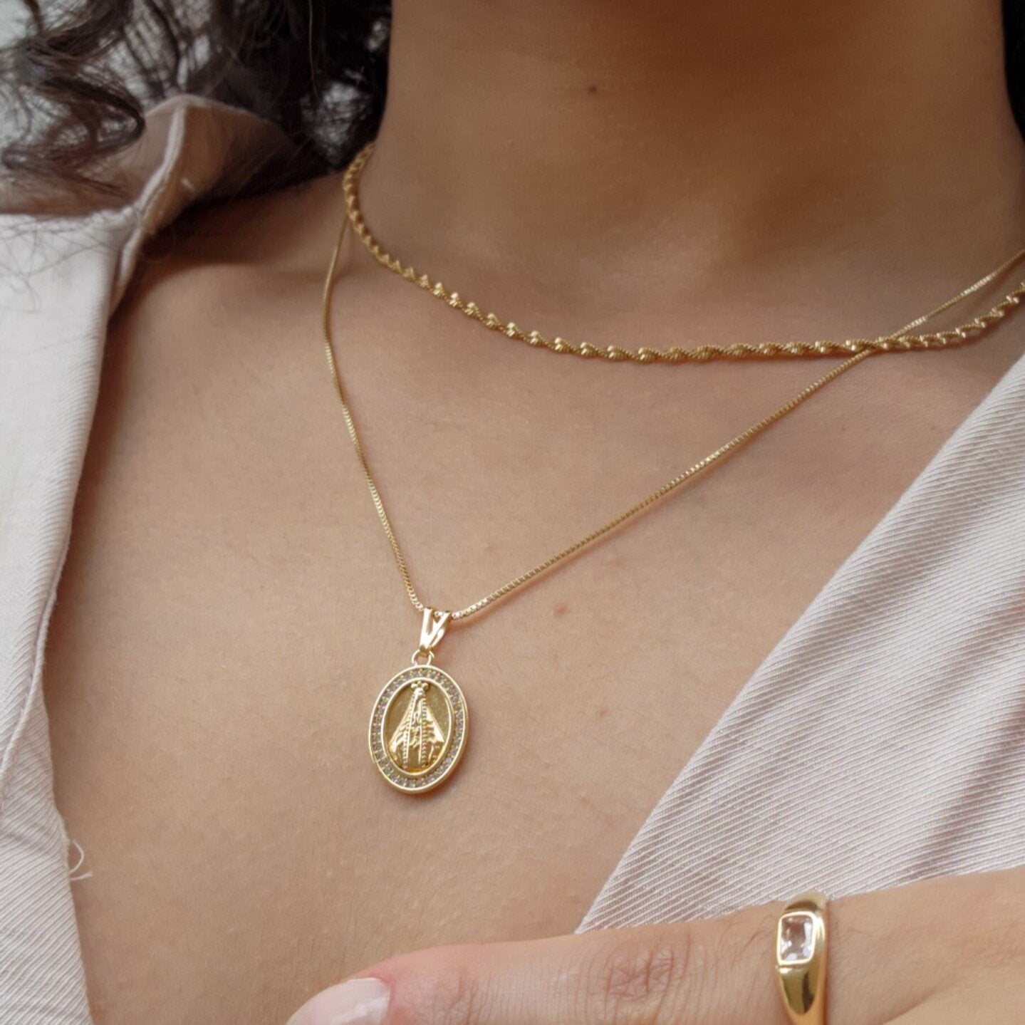 Kit Colar Corrente Veneziana + Pingente Nossa Senhora Cravejado + Pingente Cruz Cravejado - Banho de Ouro 18k