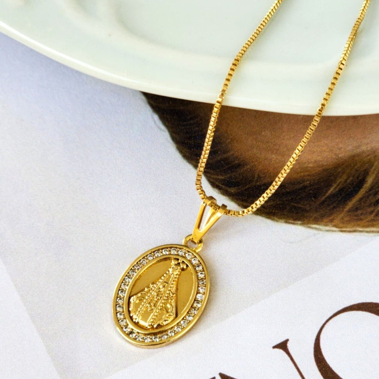 Kit Colar Corrente Veneziana + Pingente Nossa Senhora Cravejado + Pingente Cruz Cravejado - Banho de Ouro 18k